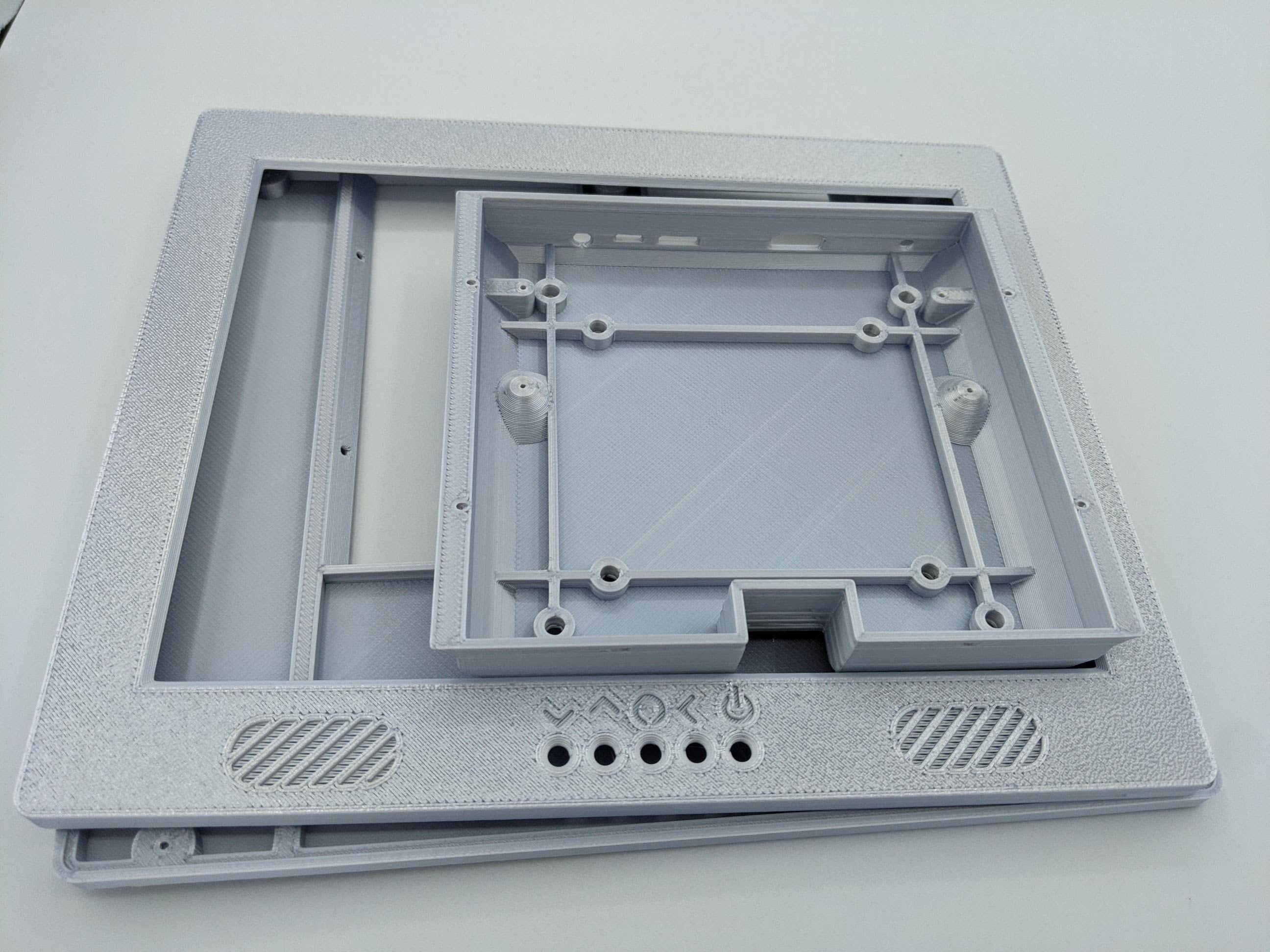 VESA Mountable 9.7" LCD Case